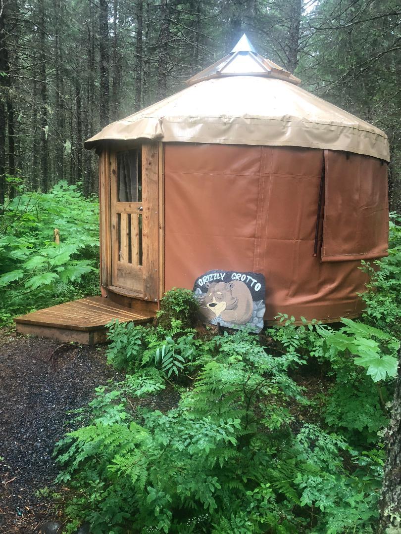 12 Best Yurts in Alaska To Rent For a Glamping Getaway Yurt Trippers