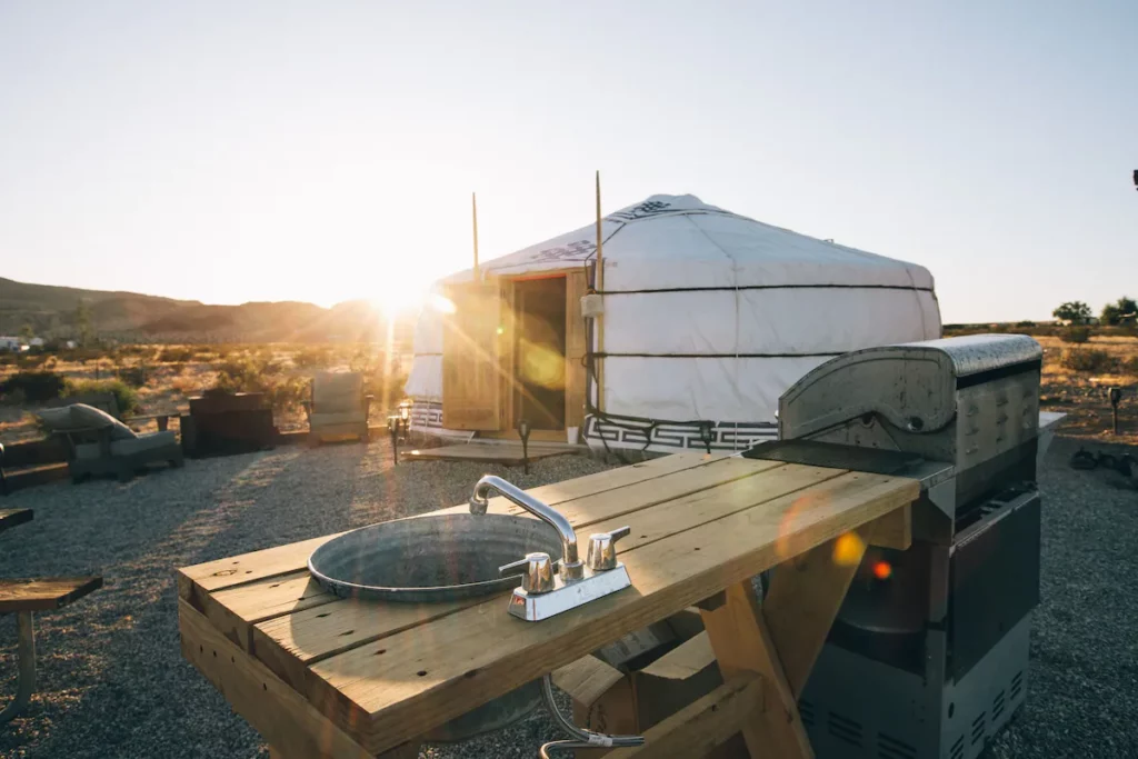 Best Glamping Yurts in Joshua Tree to Rent