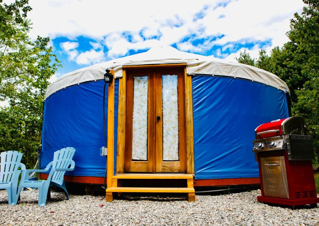 Best Yurts in New England to Rent