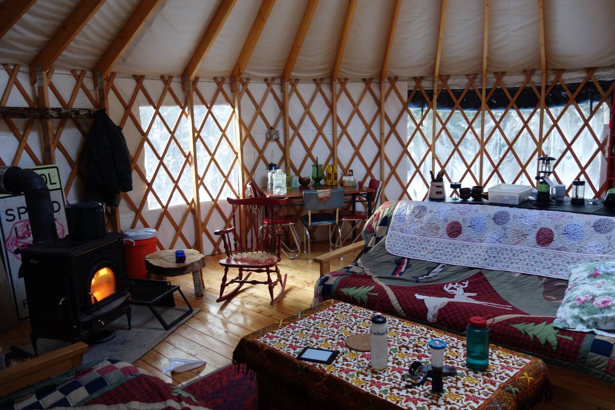 10 Best Yurts in New Hampshire To Rent For a Glamping Getaway Yurt