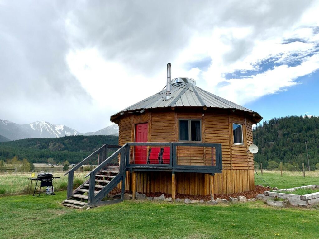Rental Yurt in North Montana